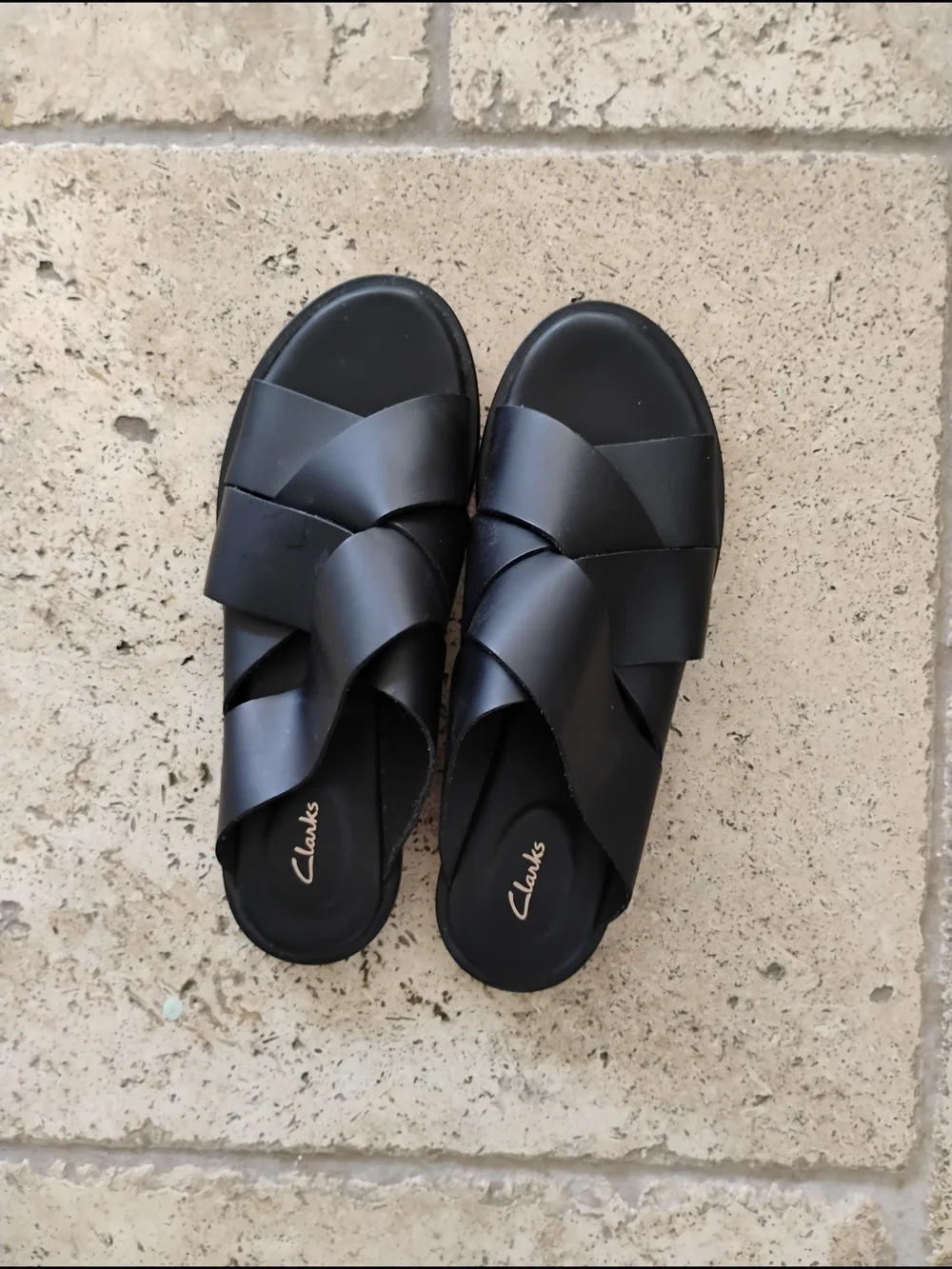 Clarks Women's Black Cross-Strap Slide Sandals